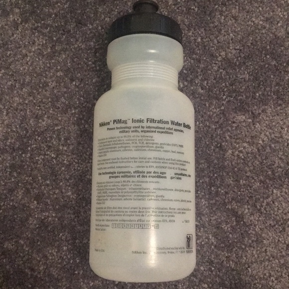 Nikken PiMag Ionic Filtration Water Bottle - Picture 2 of 8